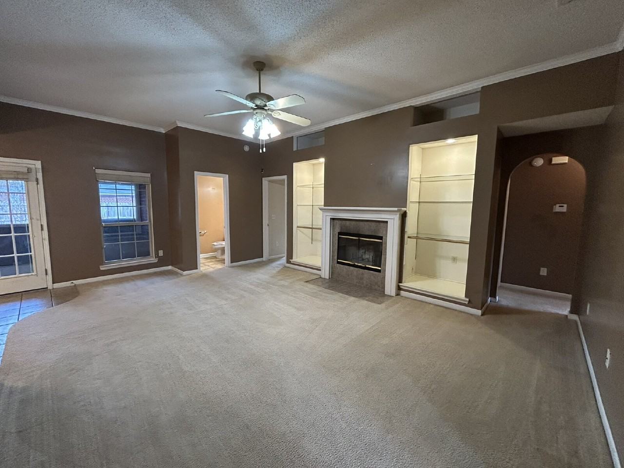 219 Wentworth Way - Photo 5 of 18