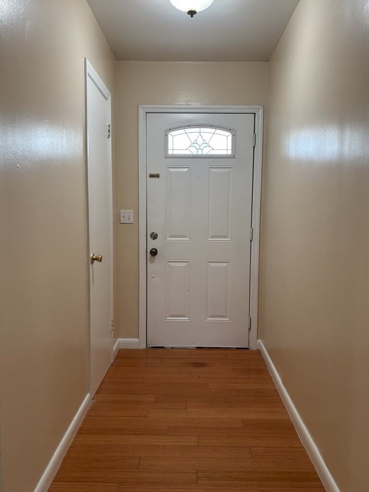 115 Aylesbury Rd - Photo 3 of 27