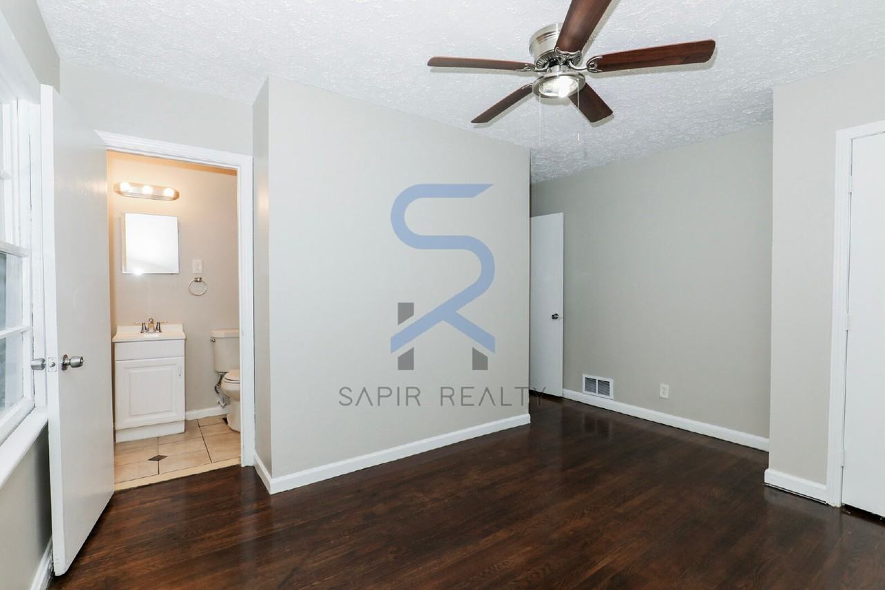 2998 Belvedere Ln - Photo 5 of 19