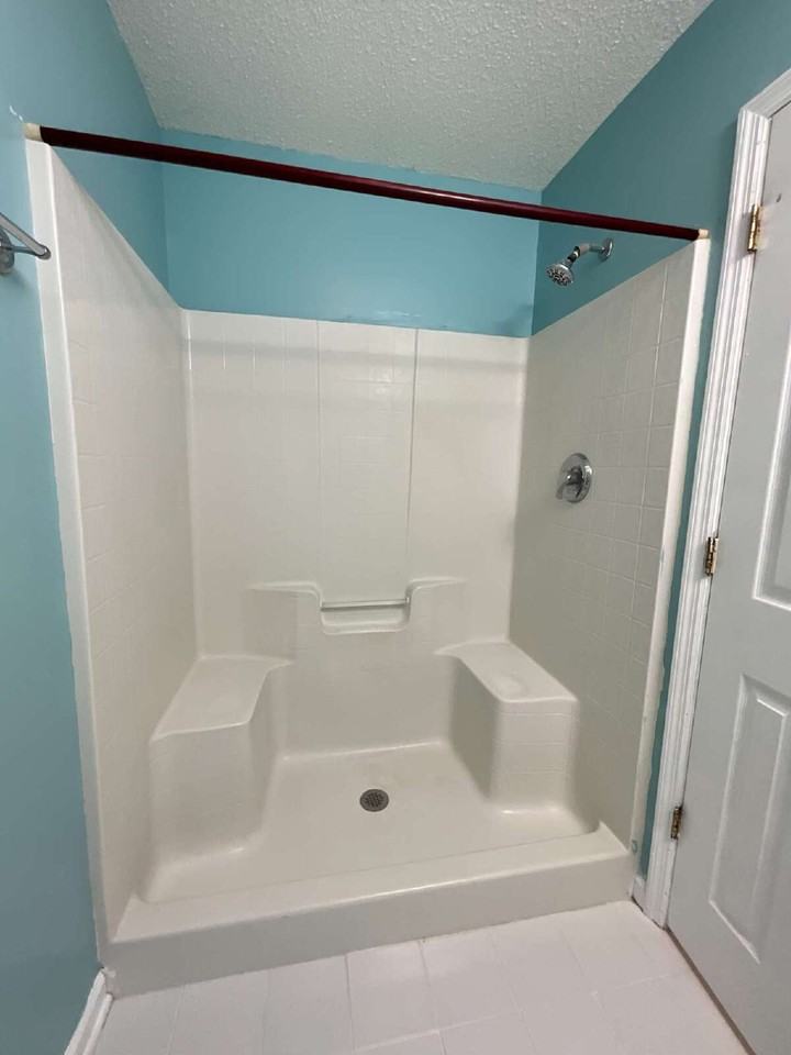 452 Lemans Dr - Photo 7 of 33