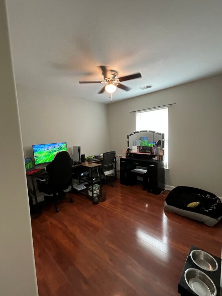 12 Summer Lake Way - Photo 3 of 38