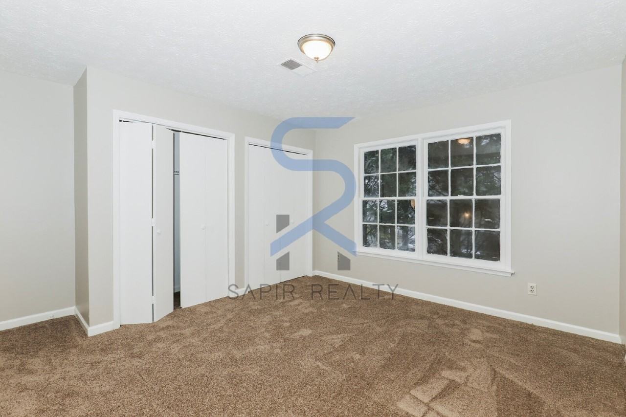 6682 Chupp Rd Apt D - Photo 4 of 12