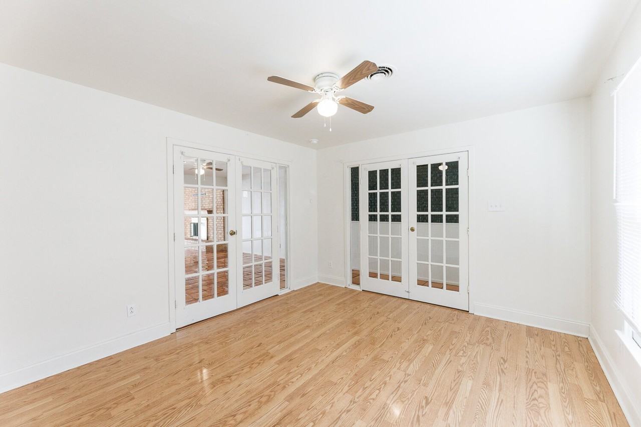 4714 46th St - Photo 7 of 50