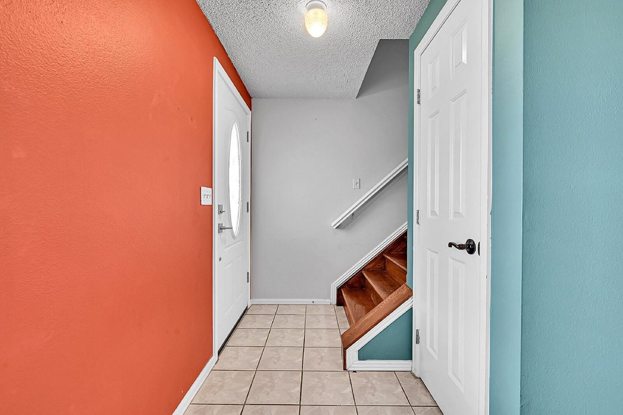 3230 Springnite Dr - Photo 4 of 47