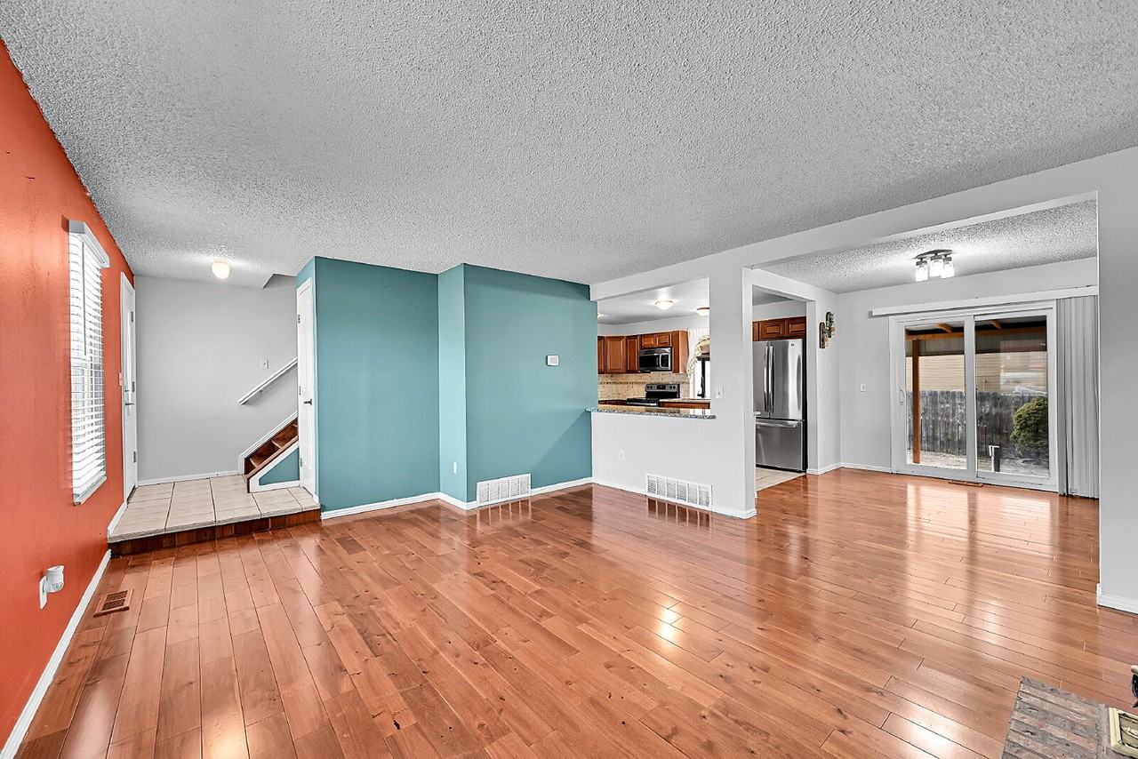 3230 Springnite Dr - Photo 6 of 47