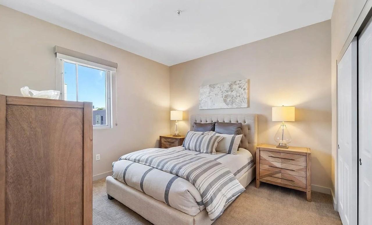 20 S 2nd St - Photo 4 of 10