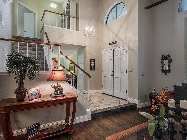 2529 Purvis Ave - Photo 6 of 22