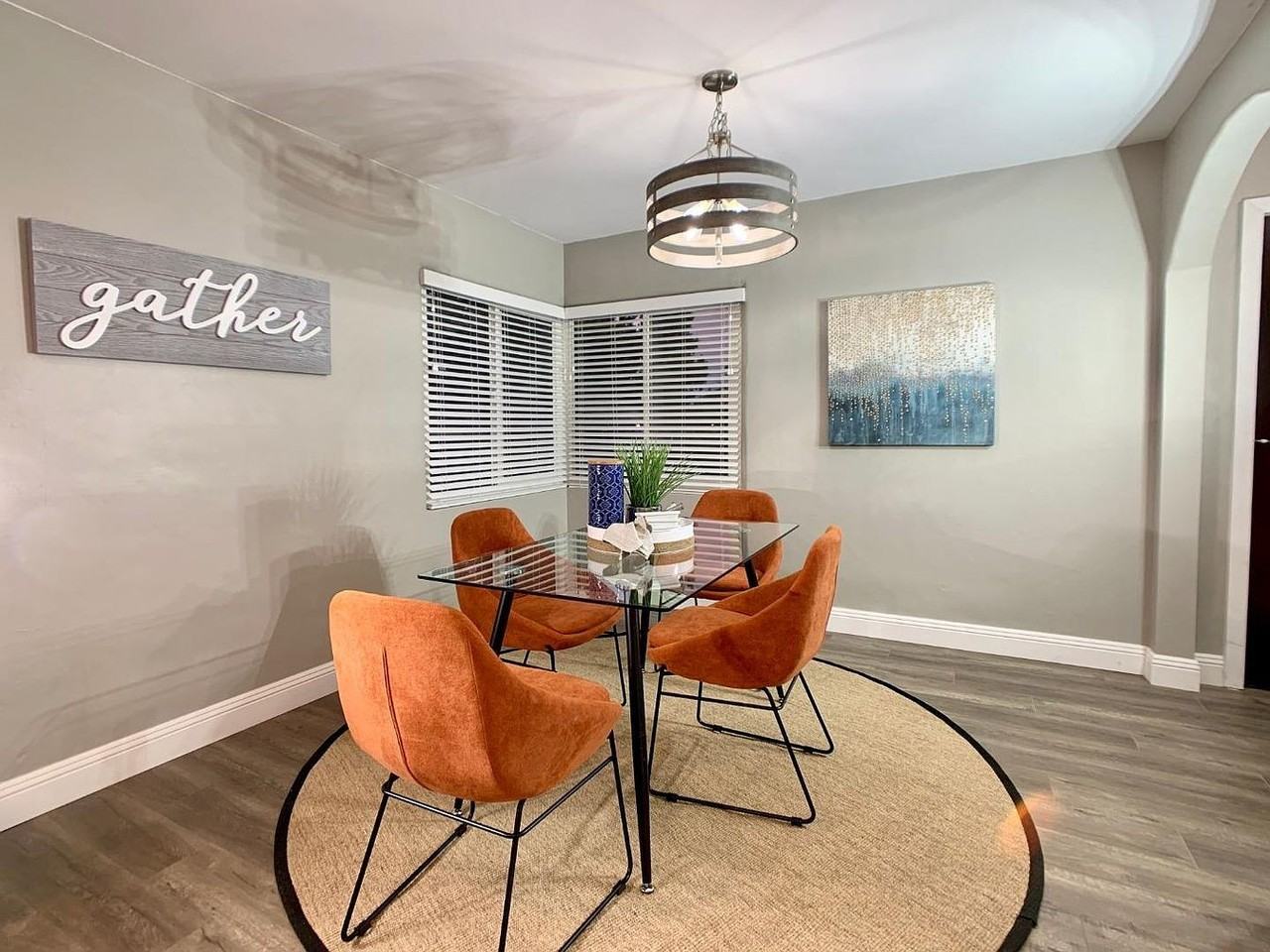 235 N 1st St - Photo 4 of 31