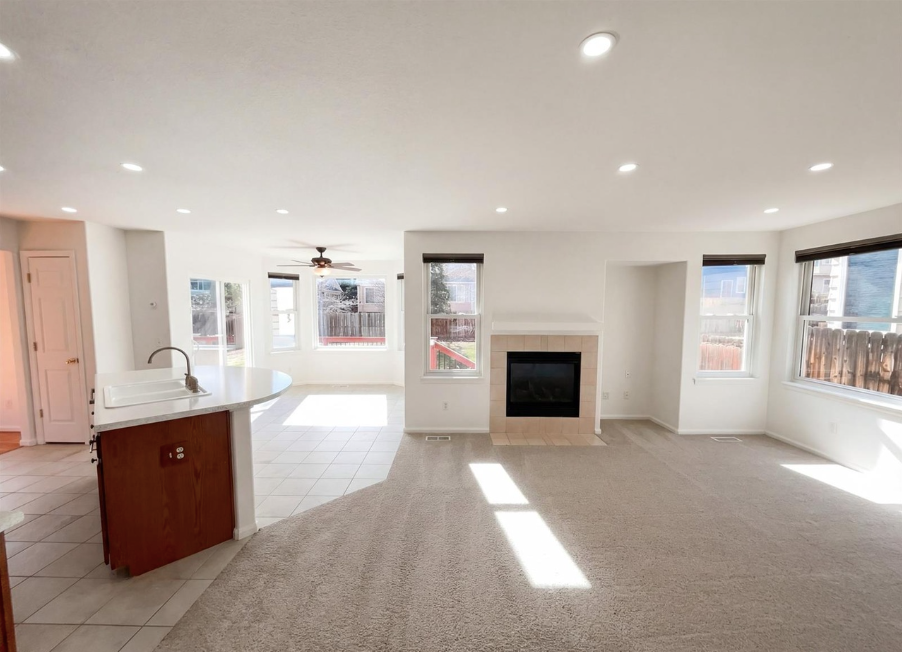 1938 Gordon Ct - Photo 3 of 21