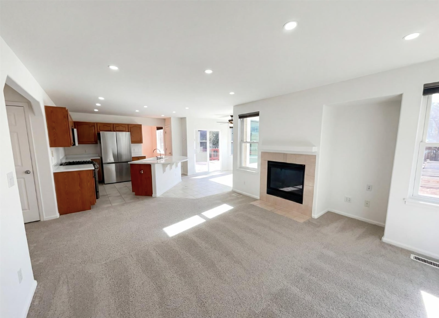 1938 Gordon Ct - Photo 4 of 21