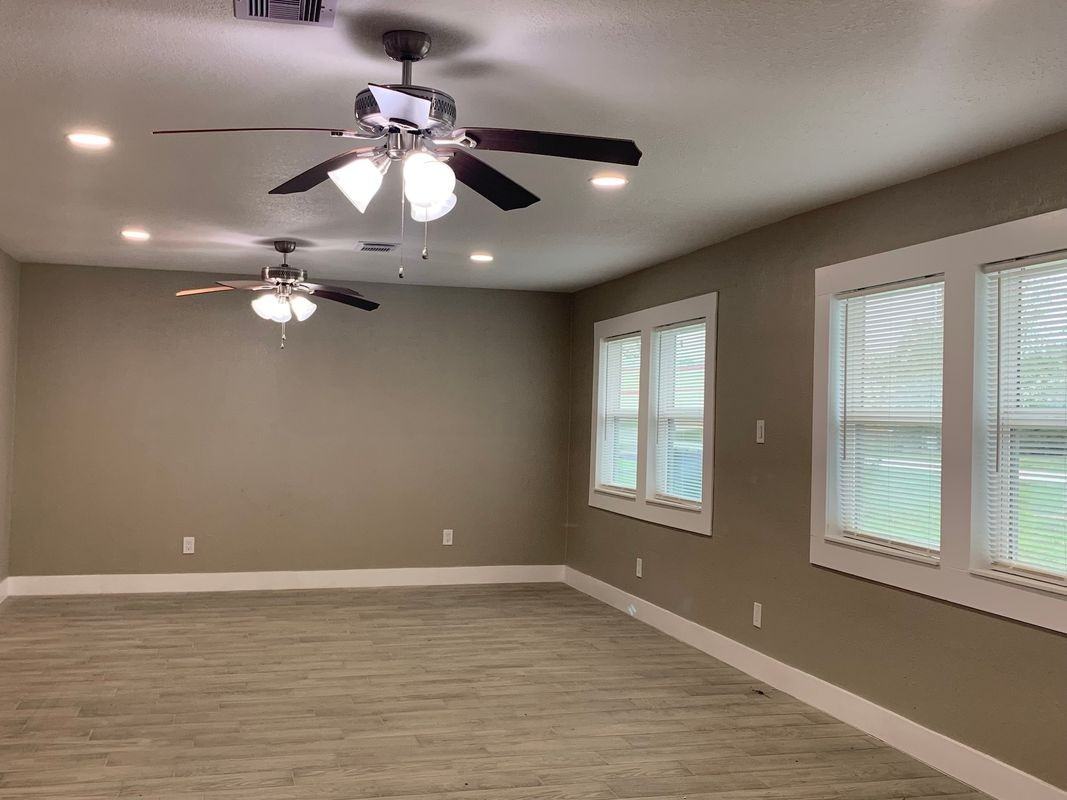 231 Acker St - Photo 2 of 21