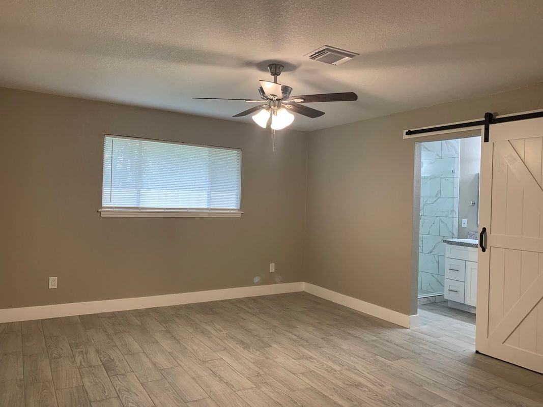 231 Acker St - Photo 7 of 21