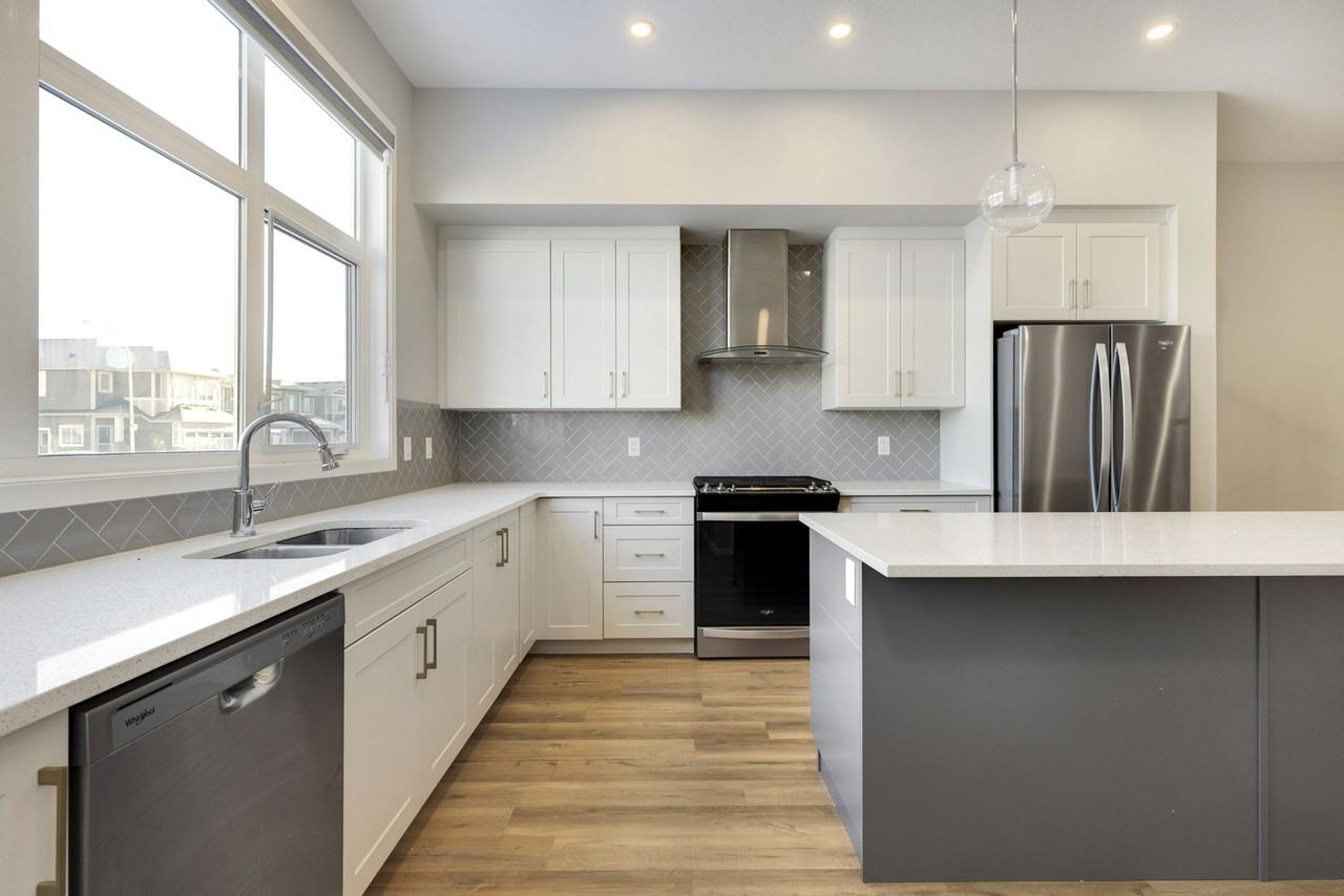 110 Magnolia View Se - Photo 2 of 37