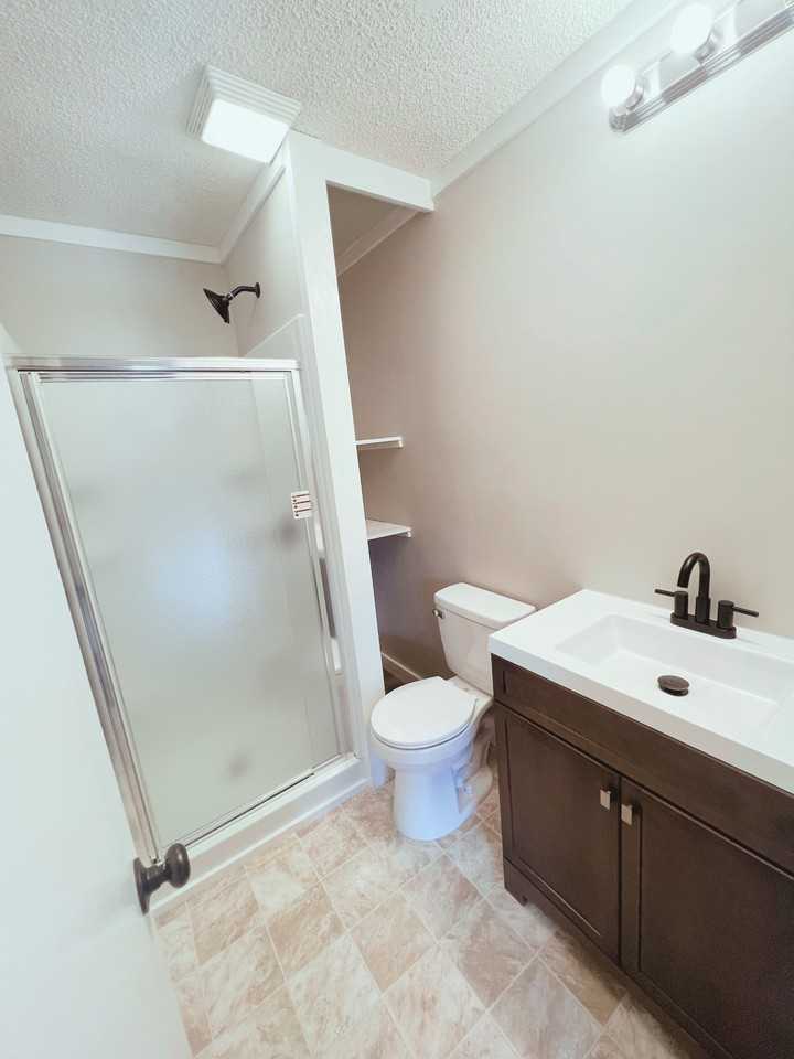 195 Bell Court Dr #3 - Photo 6 of 9