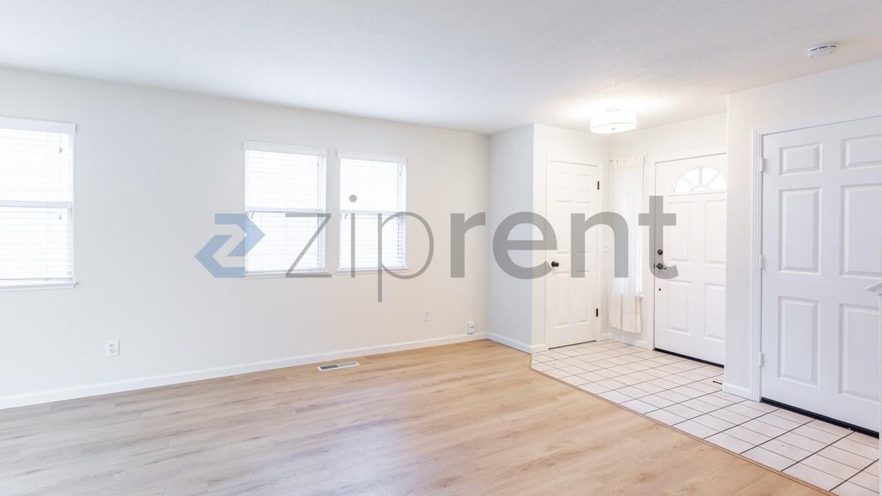 730 Jefferson St - Photo 4 of 27