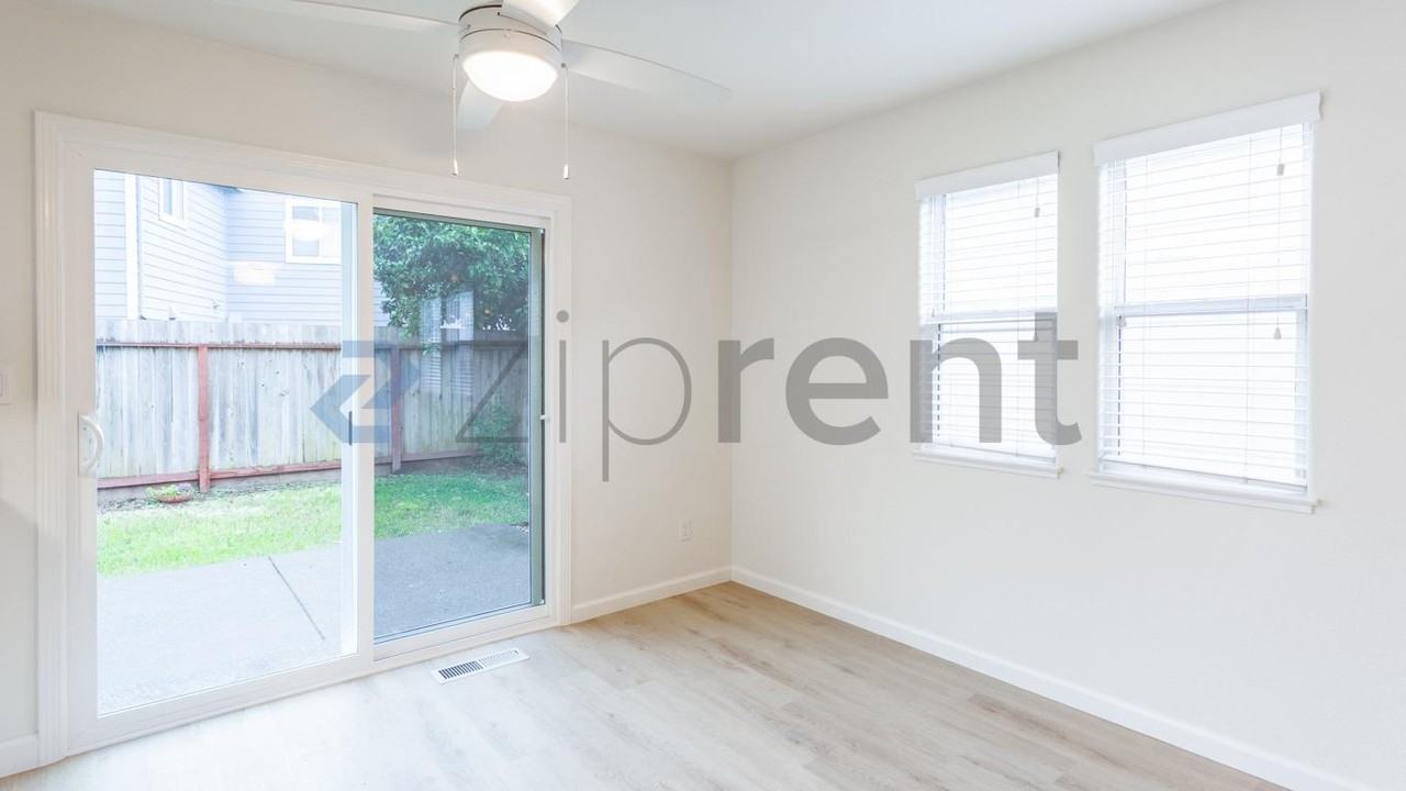 730 Jefferson St - Photo 7 of 27