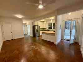 featured image of 3263 Louise Street