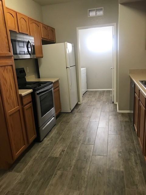 41410 Juniper St #0000 - Photo 6 of 15