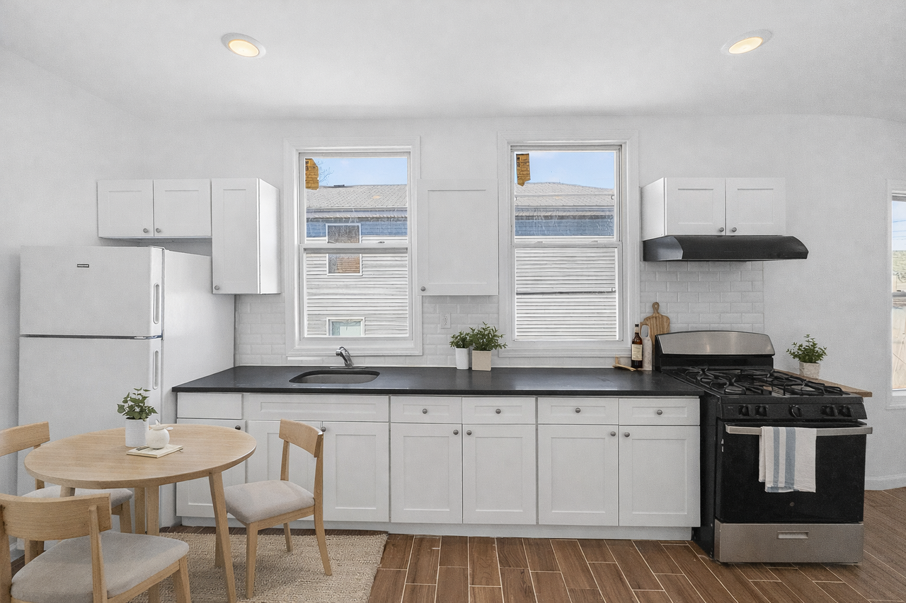 76 Winthrop St #B - Photo 4 of 33