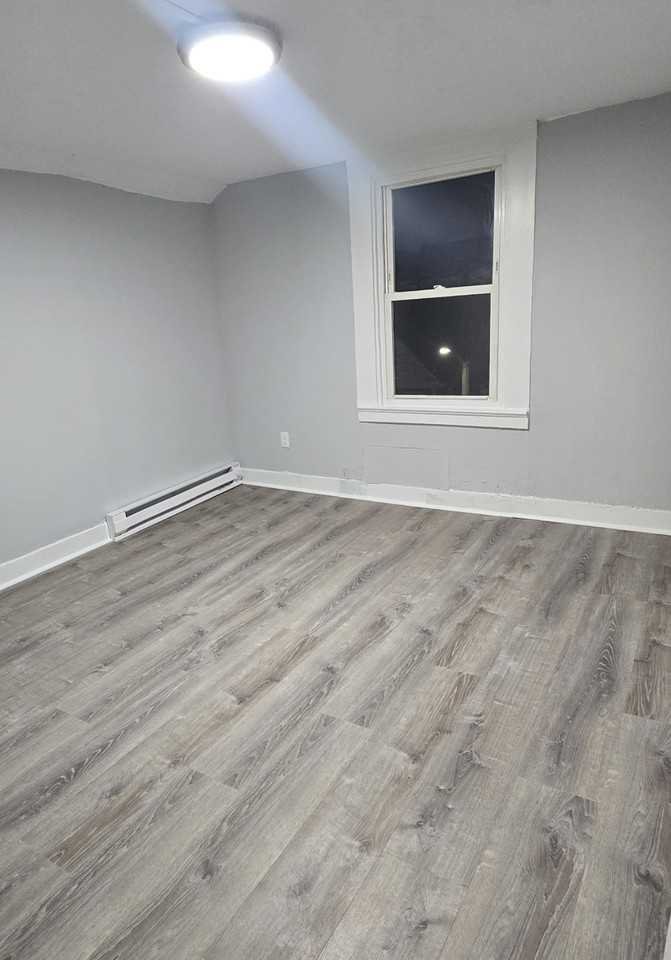 205 Shaw St #3 - Photo 4 of 5