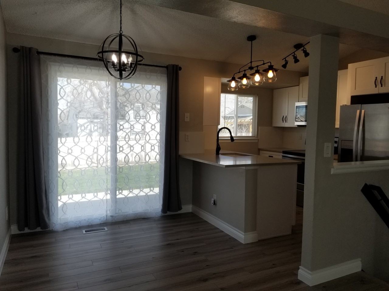 2058 Sumac St #NA - Photo 7 of 21