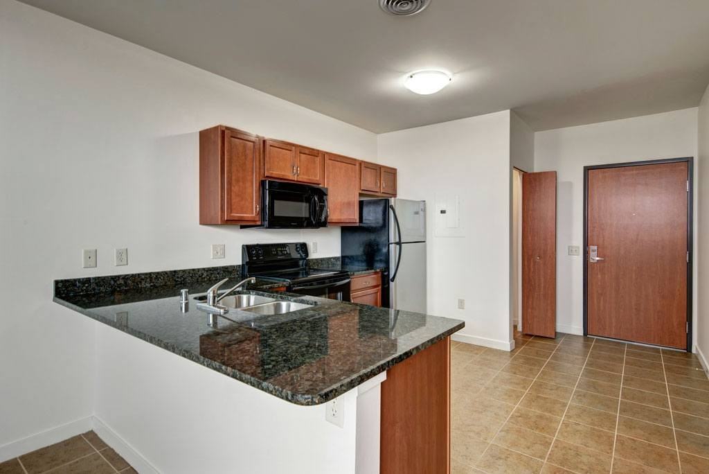 Latitude - Photo 6 of 21