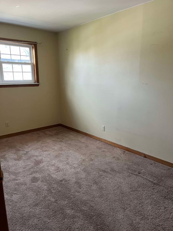 1221 N Union st - 8Fostoria ohio 44830 #8 - Photo 5 of 8