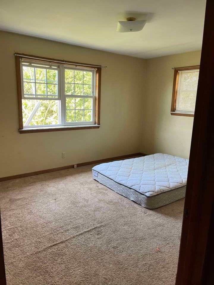 1221 N Union st - 8Fostoria ohio 44830 #8 - Photo 7 of 8