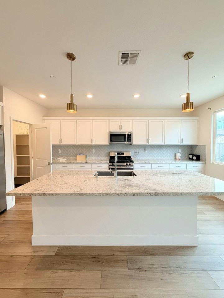 5344 Trimonti Circle - Photo 3 of 23