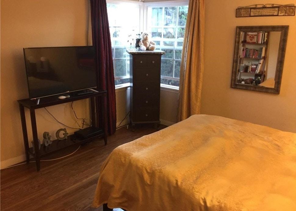 3817 Cherry Avenue - Photo 2 of 17