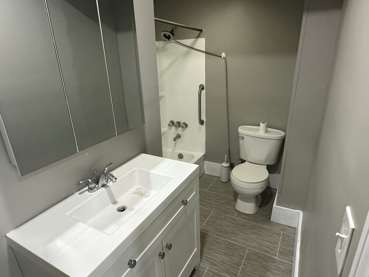 345 Lake Avenue, Unit 6 - Photo 3 of 7