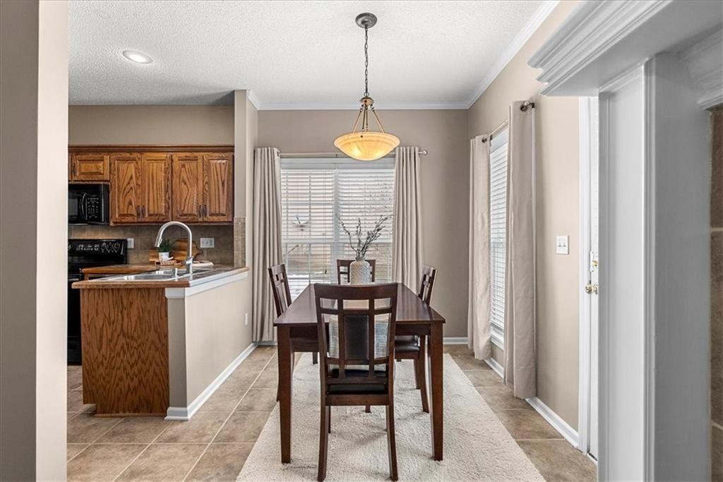 15557 Floyd Street - Photo 7 of 17