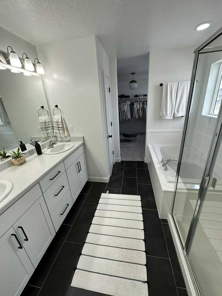 3083 South Yellow Bill Drive - Photo 5 of 50