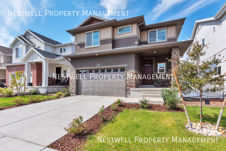 2635 N Wallace Way - Photo 2 of 50