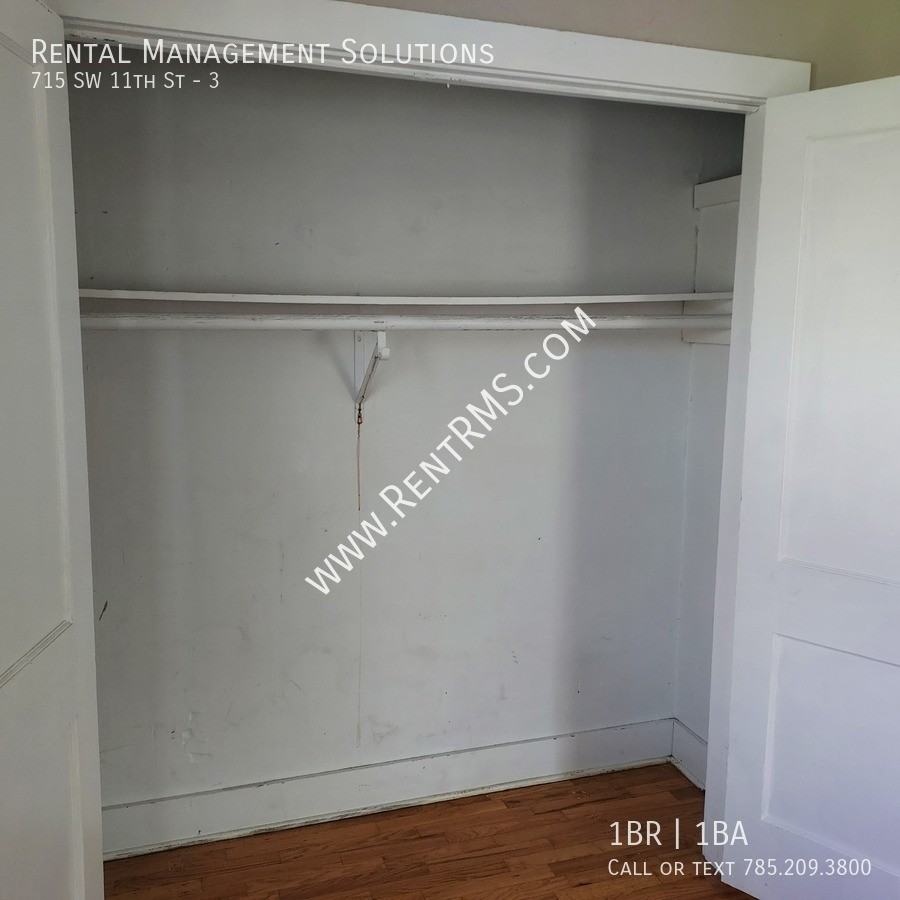 715 Sw 11th St #3 - Photo 7 of 20