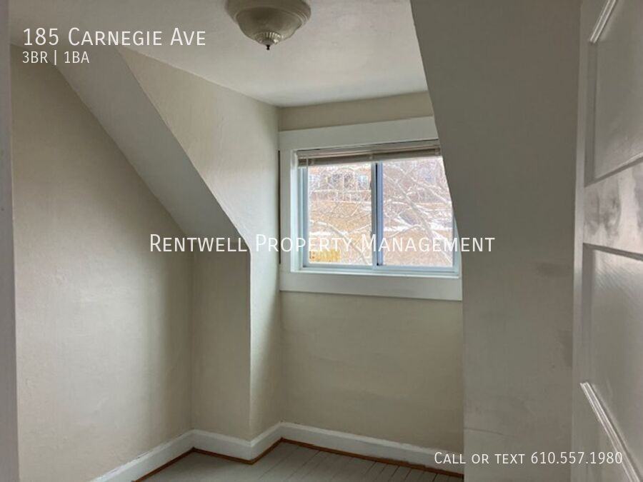 185 Carnegie Ave - Photo 6 of 11