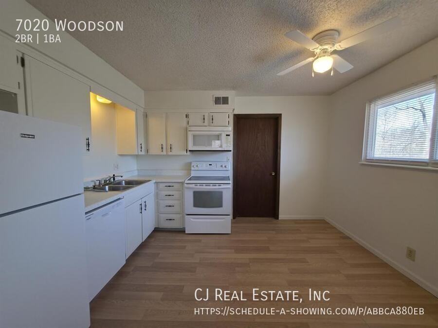 7020 Woodson Rd - Photo 5 of 11