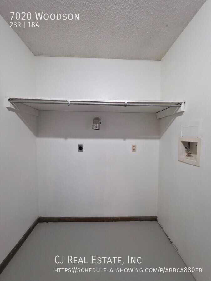 7020 Woodson Rd - Photo 6 of 11