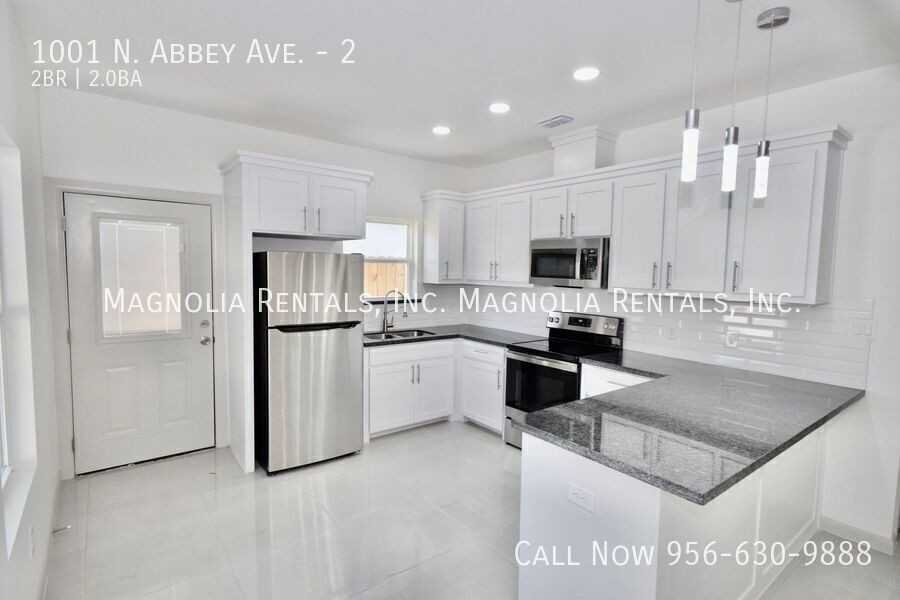 1001 N Abbey Ave #2 - Photo 5 of 13