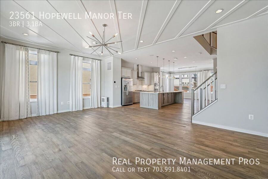 23561 Hopewell Manor Ter - Photo 7 of 39