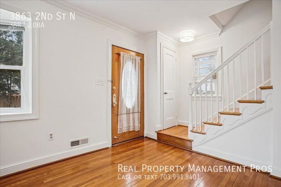 3863 2nd St N - Photo 2 of 31