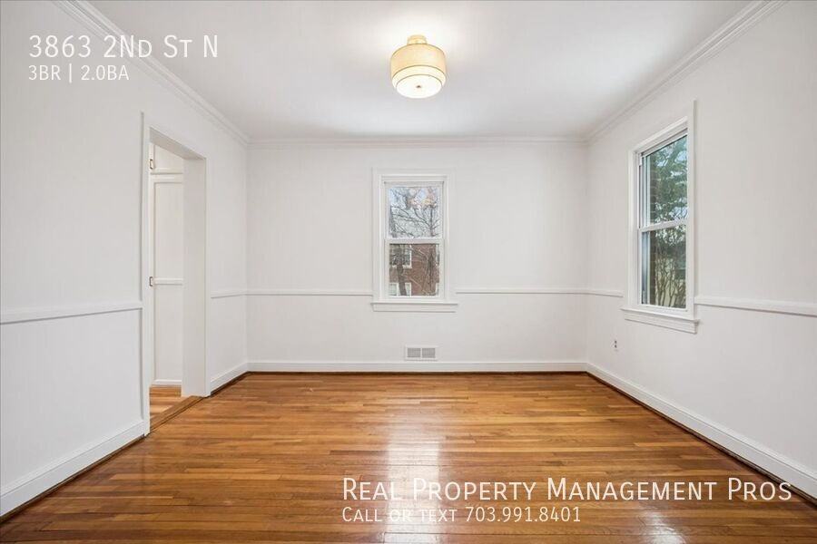 3863 2nd St N - Photo 6 of 31