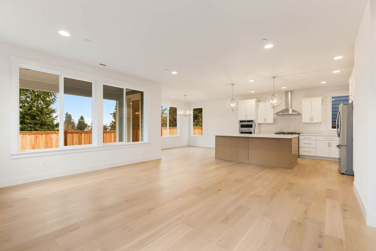 16017 124th Ave Ne - Photo 7 of 27