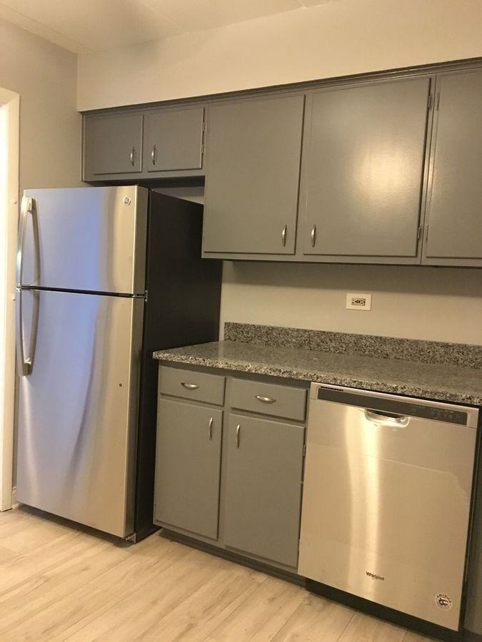 10302 S Komensky Ave #5 - Photo 2 of 7