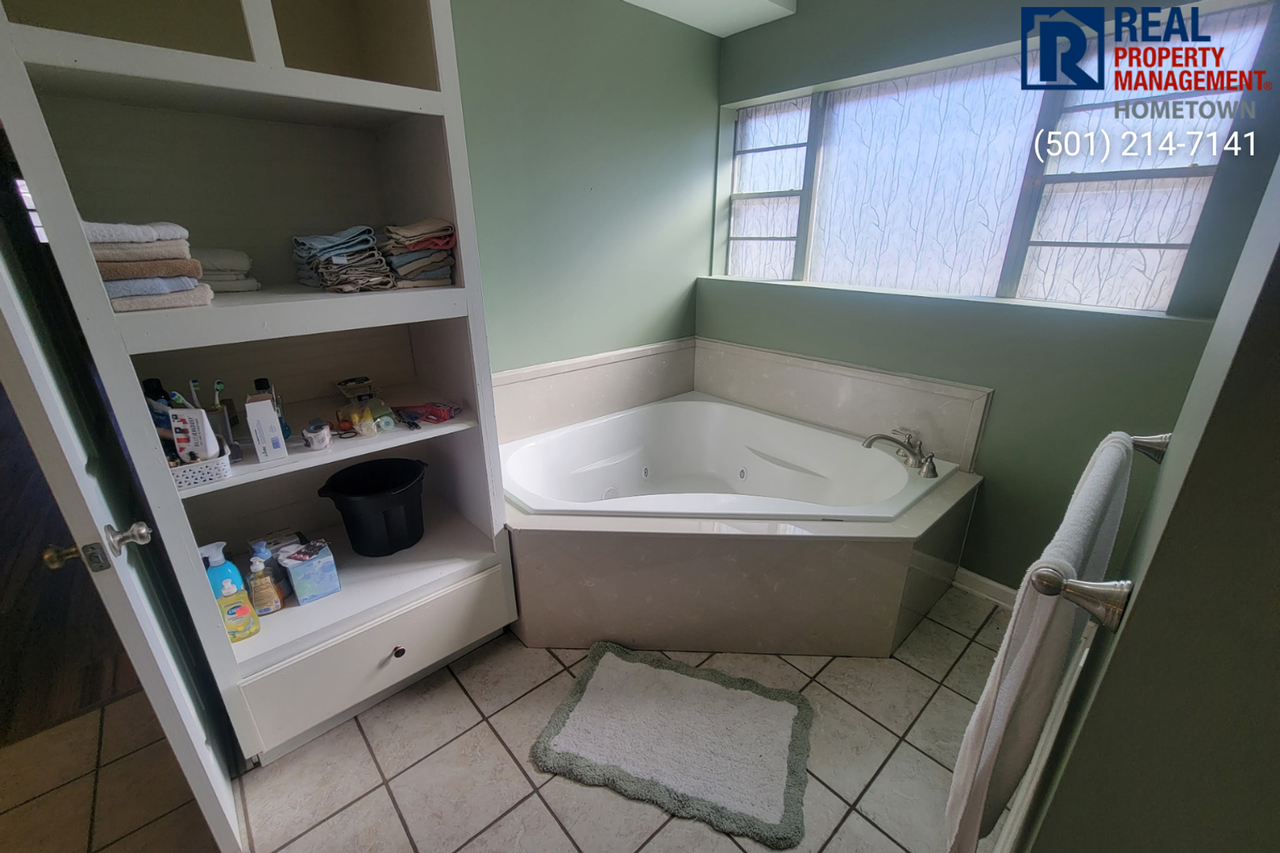 130 Sheridan Rd - Photo 5 of 22