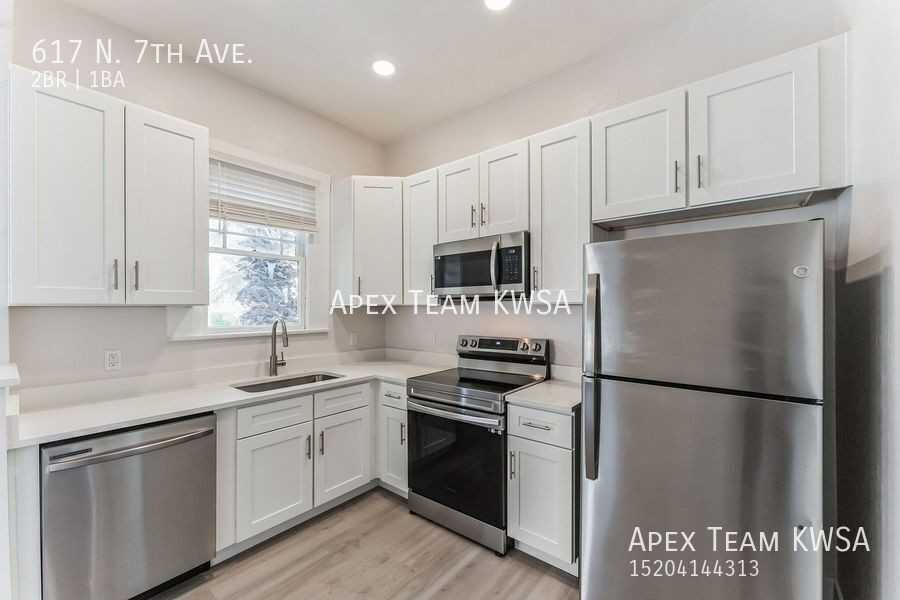 617 N 7th Ave - Photo 2 of 44