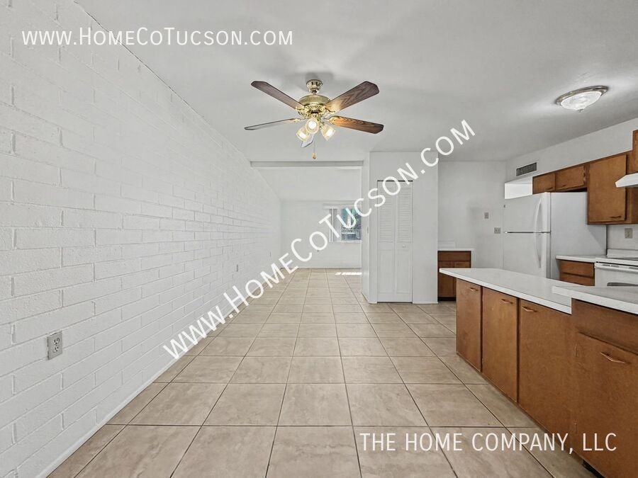 1319 E Louisiana Dr - Photo 5 of 21