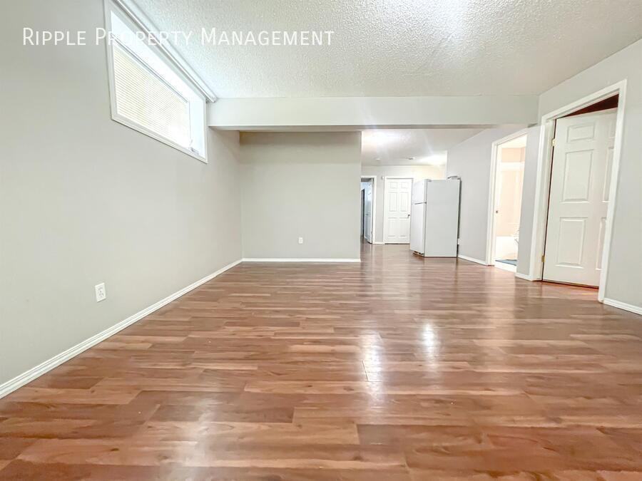 6 Tarington Gdns Ne Unit B - Photo 6 of 15