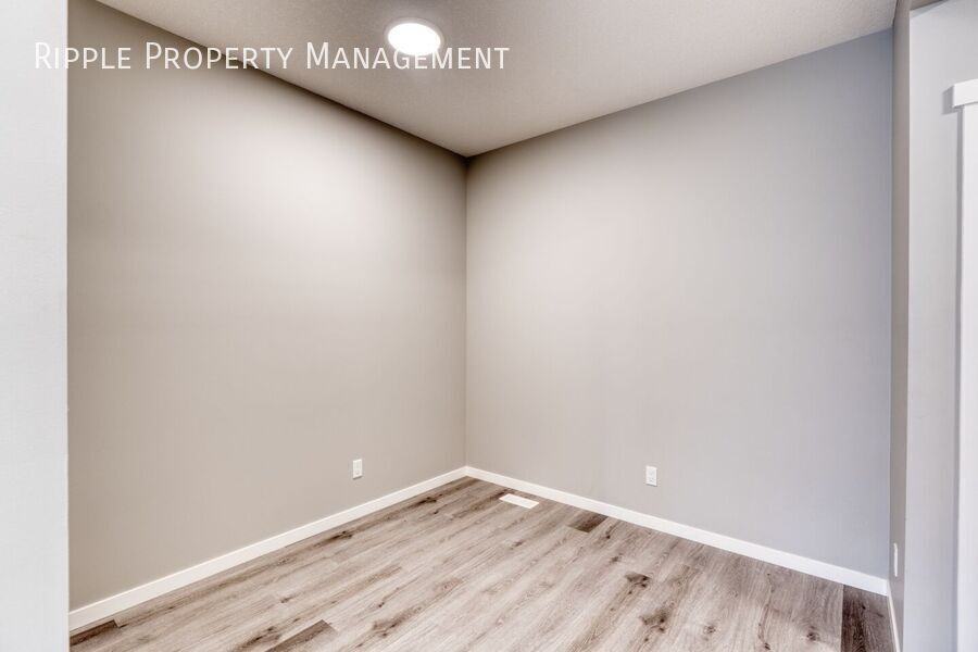 149 Arbour Lake Hill Nw - Photo 7 of 24