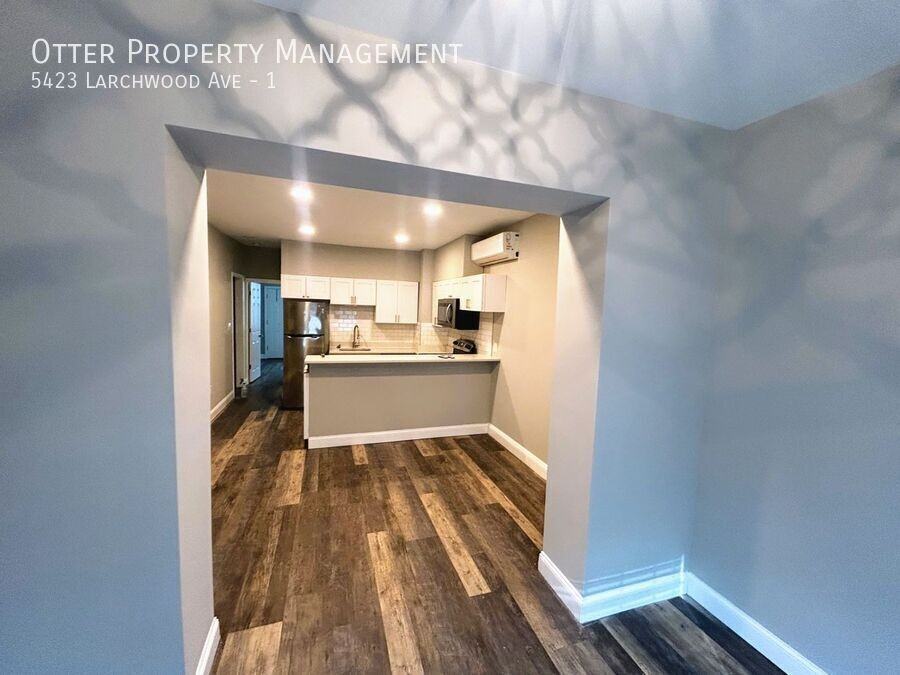 5423 Larchwood Ave #1 - Photo 7 of 21